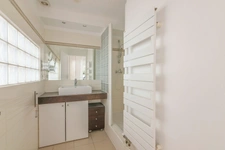 Paris 10e - Strasbourg Saint Denis 12