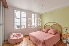 Paris 10e - Strasbourg Saint Denis 9