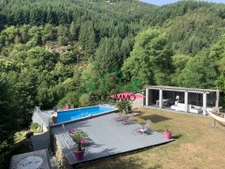 Luxueuse Maison de Caractère dans un Cadre Naturel d'Excepti