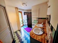 Propriété Écologique de 8 pièces - 155 m2 habitables sur 2 0