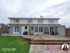 MAISON SUR SOUS-SOL - 5 CHAMBRES ET +