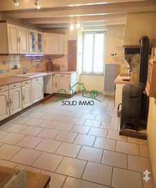 Superbe maison de ville sur la commune de Vals les Bains 076