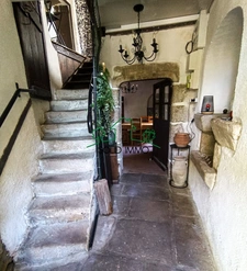 Authentique maison en pierre de 73 m2 - Ailhon