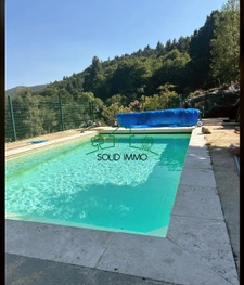 Maison Traditionnelle rénovée de 71 m2 avec 13500 m2 de terr