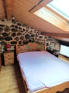 Superbe maison de ville sur la commune de Vals les Bains 076