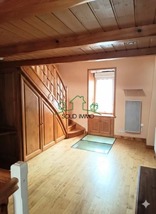 Superbe maison de ville sur la commune de Vals les Bains 076