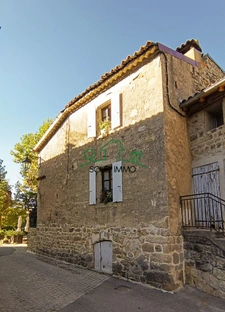 Authentique maison en pierre de 73 m2 - Ailhon