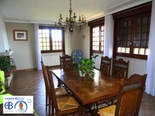 Maison Biol 11 pièce(s) 256 m2