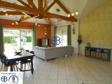 Maison Doissin 5 pièce(s) 151 m2