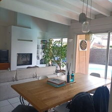 ELEGANTE MAISON CONTEMPORAINE 