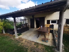 Maison en campagne, dans un superbe cadre et proche de Marci