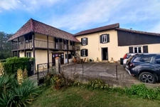 Maison en campagne, dans un superbe cadre et proche de Marci