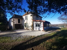 Propriété de 2 maisons avec piscine sur 11ha Armous et Cau (