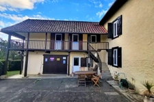 Maison en campagne, dans un superbe cadre et proche de Marci