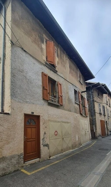 Maison La Cote Saint Andre 7 pièce(s) 184.15 m2
