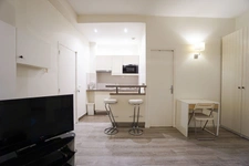 PARIS 17 - BATIGNOLLES -  IDEAL INVESTISSEUR  5,8% DE RENTABILTÉ 8