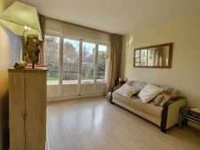 Vaucresson ? Limite Garches Appartement familial 112m² ? 5 pièces  ? Terrasse ? Box ? Chambre de service 5