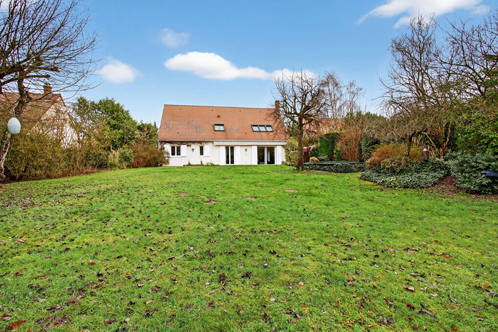 Maison récente de 254 m2 sur grand terrain de 1800 m2 18