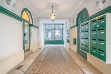 PARIS 9 - FAUBOURG MONTMARTRE 11