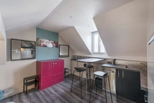 PARIS 1 - RUE DE RIVOLI 2