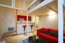 Charmant studio rénové ? Rez-de-chaussée sur cour fleurie ? Boulevard Perreire 2