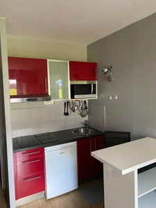 studio plein centre de Puteaux 3