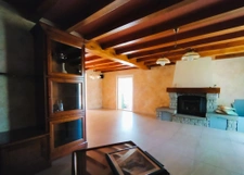 Maison avec piscine couverte