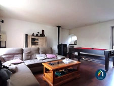 SPACIEUSE MAISON FAMILALE EN CENTRE BOURG DE CHAVAGNES EN PA