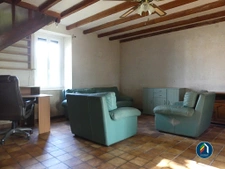 Longère avec dépendances à rénover aux Essarts 