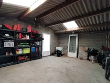 Ensemble immobilier de 2 logements dont 1 à finir de rénover