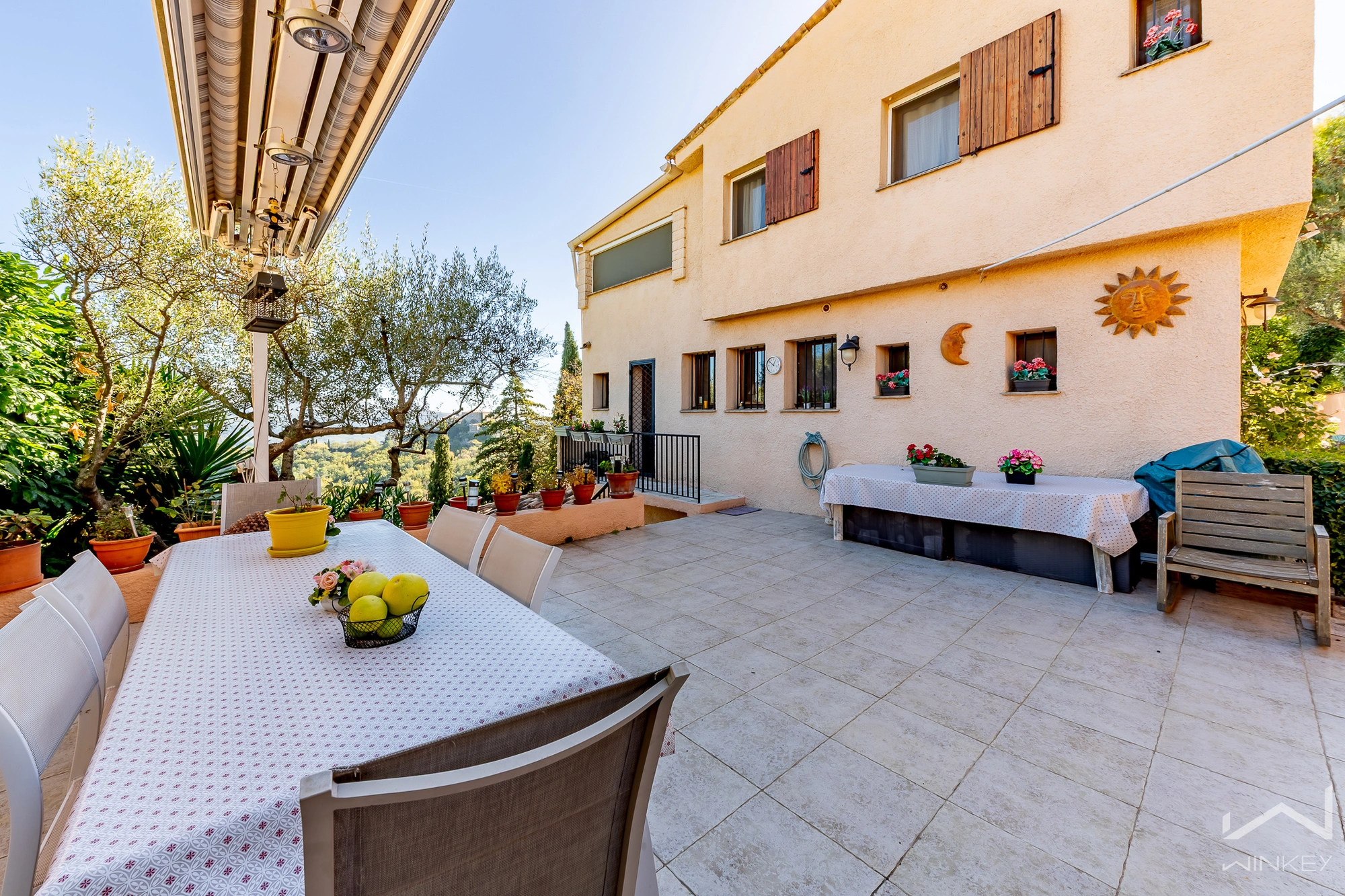 Maison 6 pièces 150 m² · à Carros · 150 m² · 698 000 €