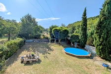 Maison 200 m² au sol avec piscine et jardin sans vis-à-vis ? confort et tranquillité proche de Saint-Étienne-de-Saint-Geoirs