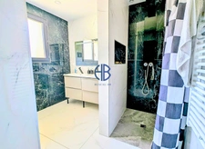 Villa moderne de plain-pied ? 5 pièces ? 4 chambres ? 147 m² ? Terrain 1 244 m²