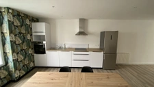 Villa 2 chambres meublée à louer entièrement rénovée libre p