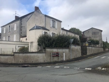 MAISON en location avec jardin à Largeasse 650EUR HORS CHARGES