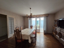 MAISON FAMILIALE 4 CHAMBRES AVEC JARDIN CLOS PONTIVY (56) BR