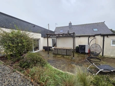 A VENDRE MAISON EN PIERRE RENOVEE 4 CHAMBRES NEULLIAC (56)