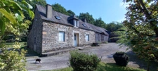 CORPS DE FERME AVEC 5 HECTARES A VENDRE EN BRETAGNE GUERLEDA