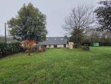 MAISON FAMILIALE 3 CHAMBRES AVEC JARDIN  CLEGUEREC (56) BRET