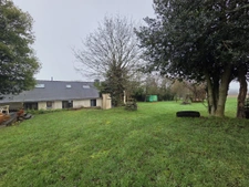 MAISON FAMILIALE 3 CHAMBRES AVEC JARDIN  CLEGUEREC (56) BRET