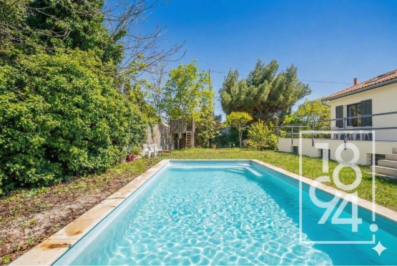 Maison 7 pièces 120 m² · à Marseille · 120 m² · 725 000 €