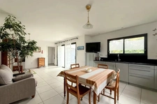 Maison familiale récente   145 m2 habitables   Quartier Gare