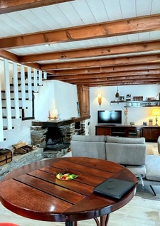 Maison coup de coeur avec garage entre authenticité et modern