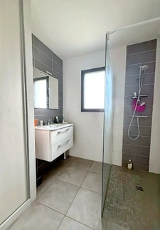 Maison familiale récente   145 m2 habitables   Quartier Gare