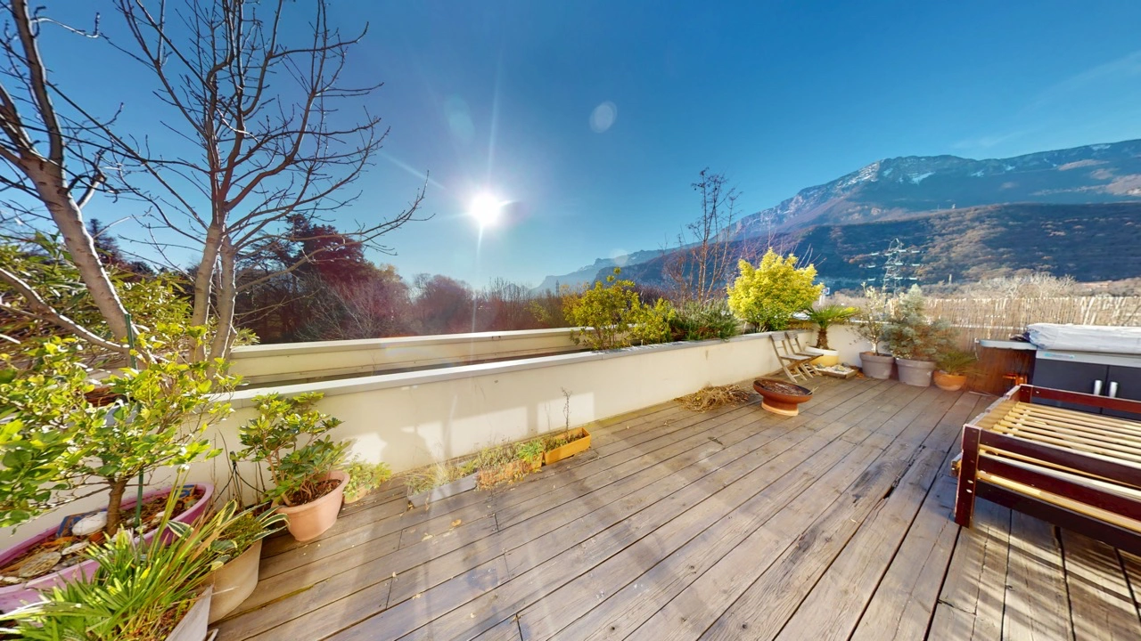 Appartement 5 pièces 108 m² · à Echirolles · 108 m² · 249 000 €