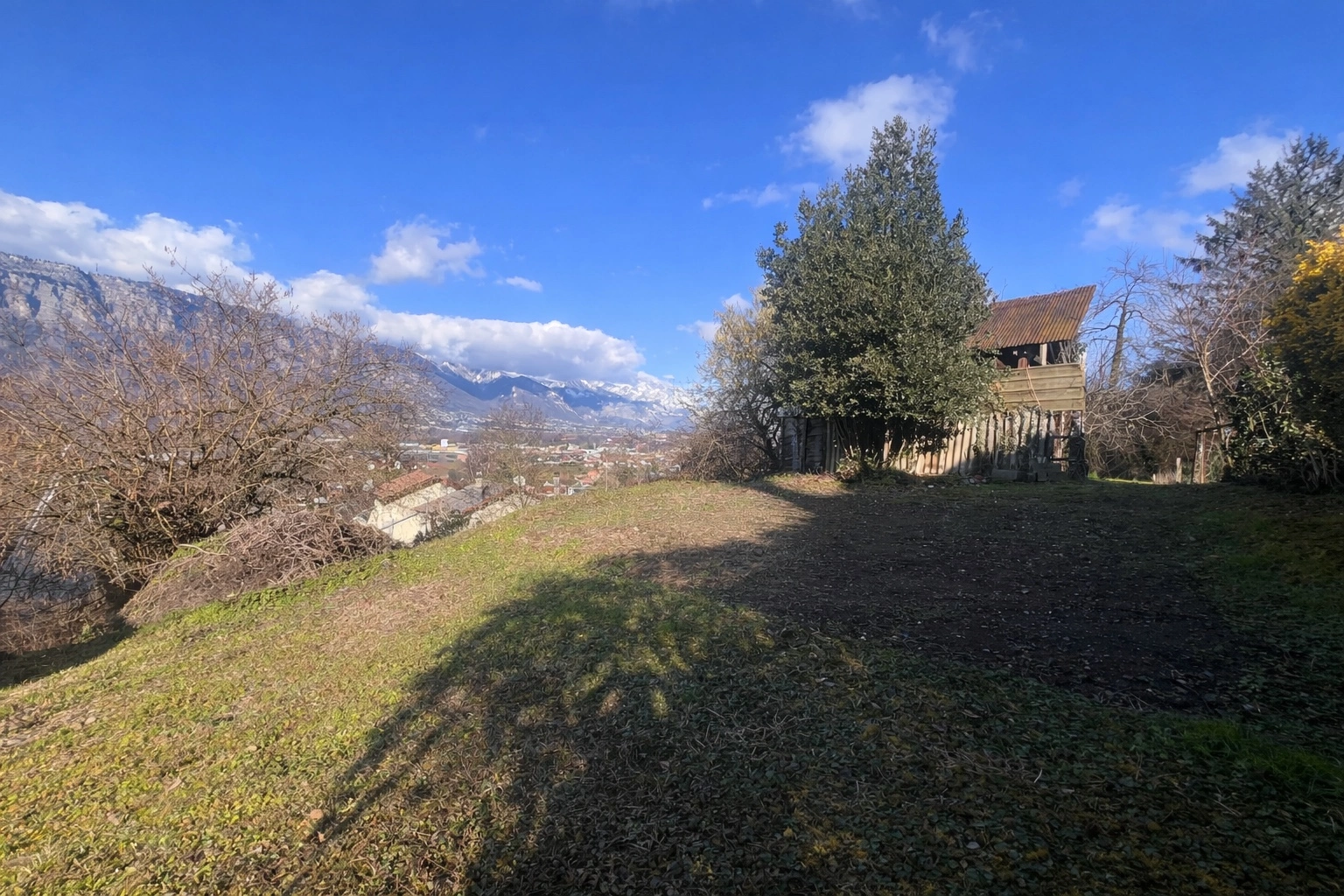 Terrain 920 m² · à Murianette · 180 000 €