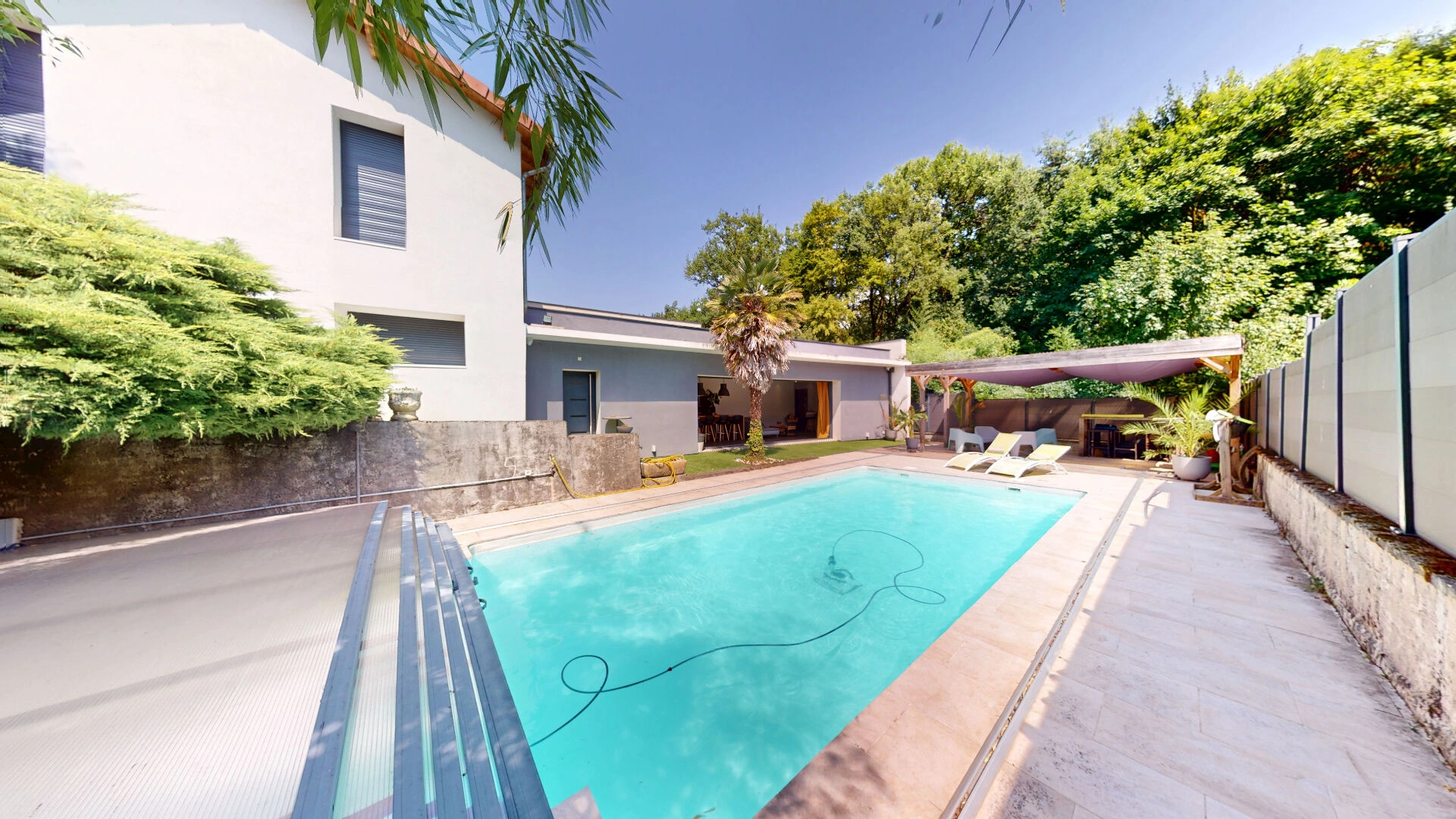 Maison 4 pièces 125 m² · à Jarrie · 125 m² · 555 000 €