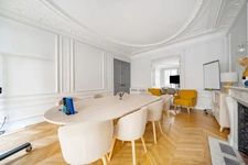 Appartement Paris 6 pièce(s) 170.11 m2 2