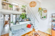 FAUBOURG SAINT DENIS, Duplex 2/3 pieces - 50m² BALCON 3