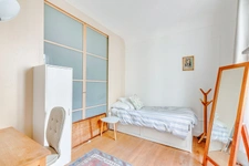 PARIS 10 - VILLAGE SAINT MARTIN 6